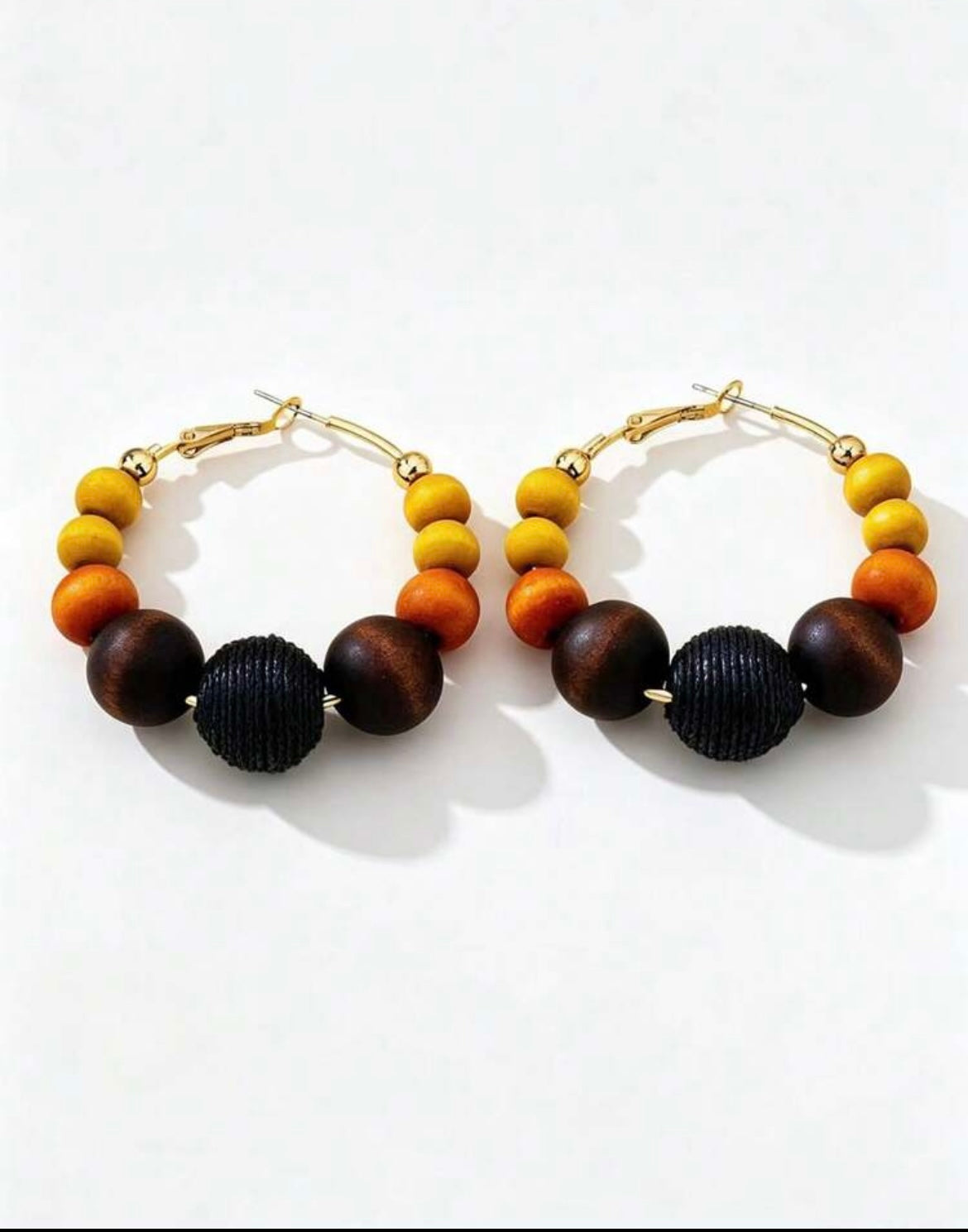 Boucles d'oreilles créoles à la mode